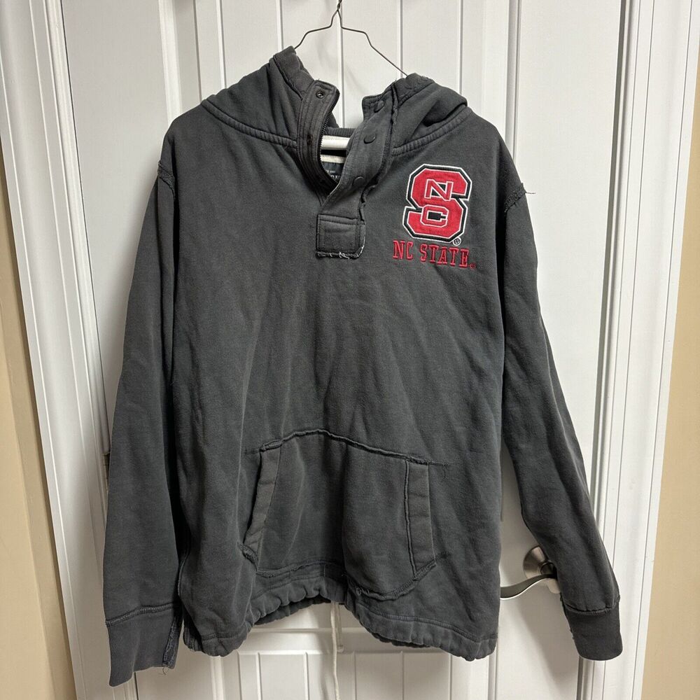 Vintage NC State Wolfpack Embroidered Hoodie  Mens XL Gray Colosseum Y2K VTG